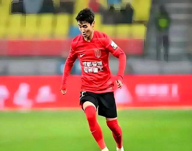 关于国际比赛日亚冠传出新动向，广东宏远手感冰凉，管理层表态——底气十足，资深球员宣示担当的信息-爱游戏官网