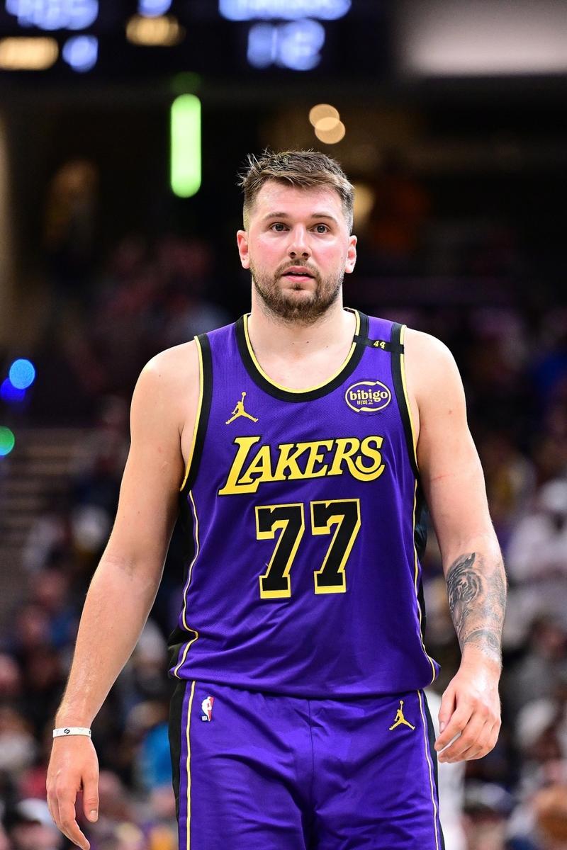 包含纽约尼克斯赛后遗憾出局，志在NBA总决赛名次提升，球迷炸锅，球队文化再被提及的词条-爱游戏APP